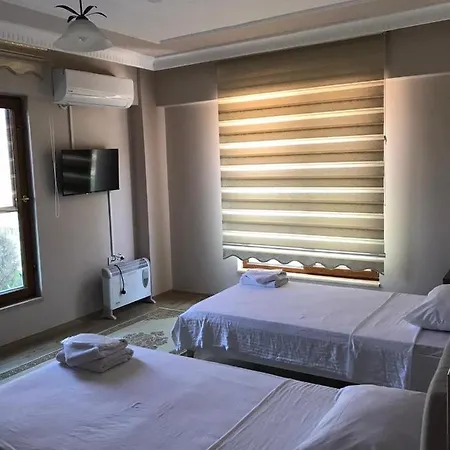 Montana Deluxe سبانجا